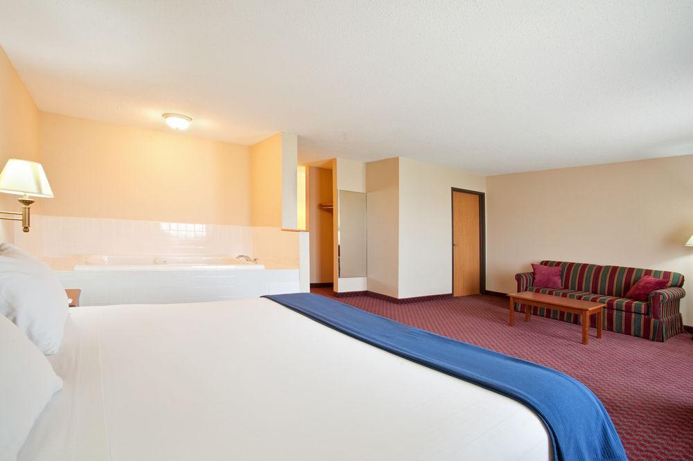 Comfort Inn & Suites Near Route 66 Lincoln Eksteriør bilde