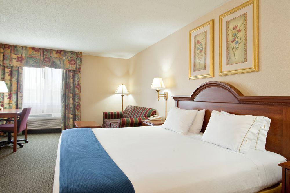Comfort Inn & Suites Near Route 66 Lincoln Eksteriør bilde