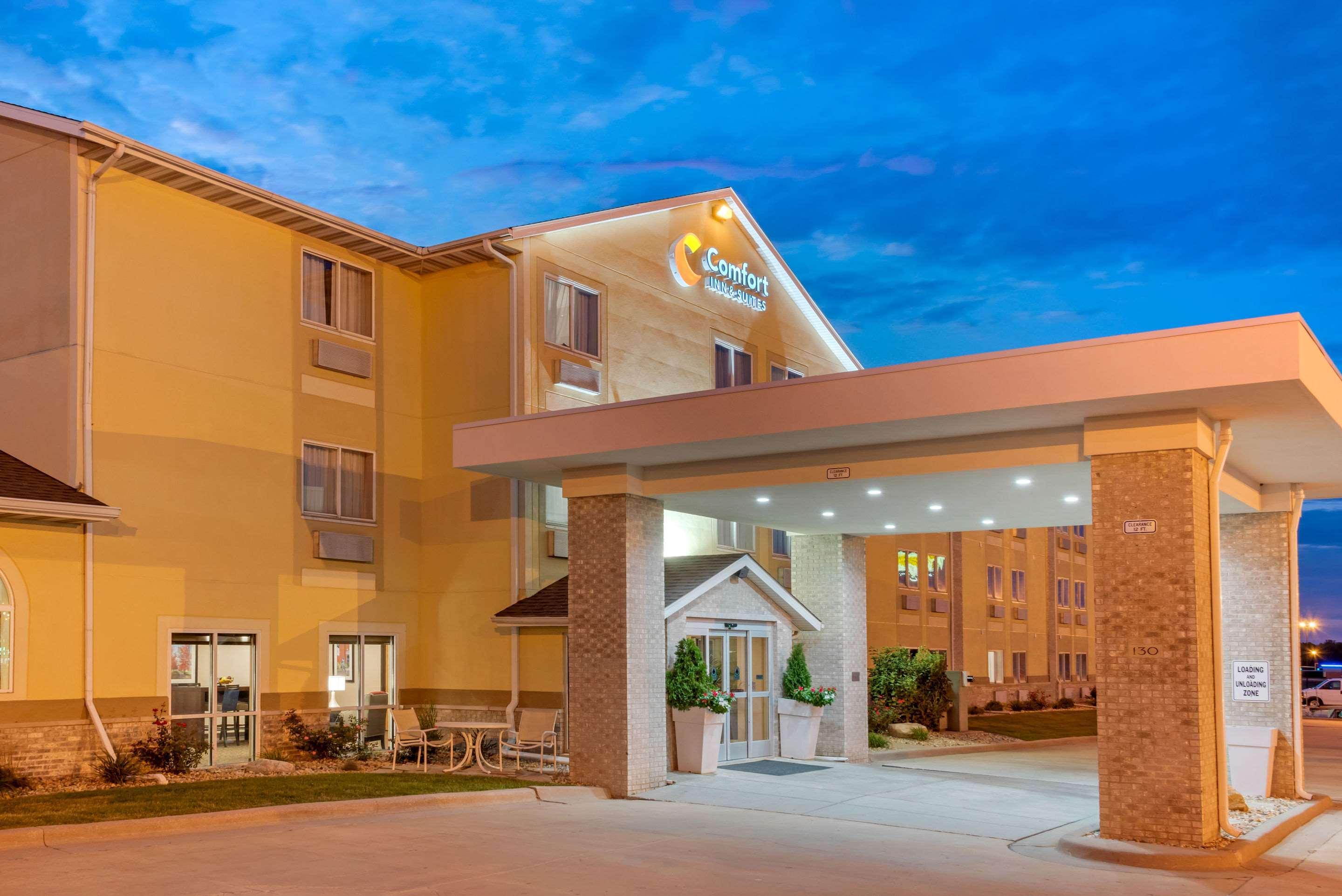Comfort Inn & Suites Near Route 66 Lincoln Eksteriør bilde