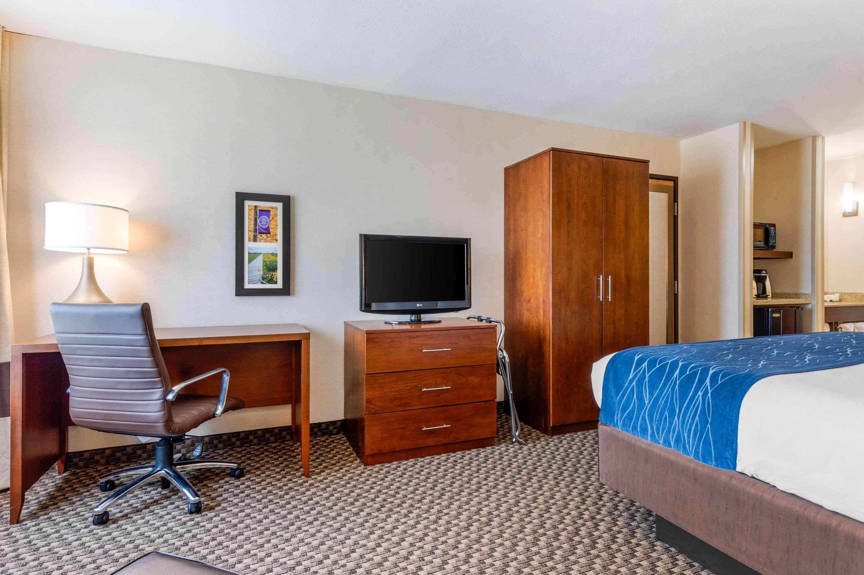 Comfort Inn & Suites Near Route 66 Lincoln Eksteriør bilde
